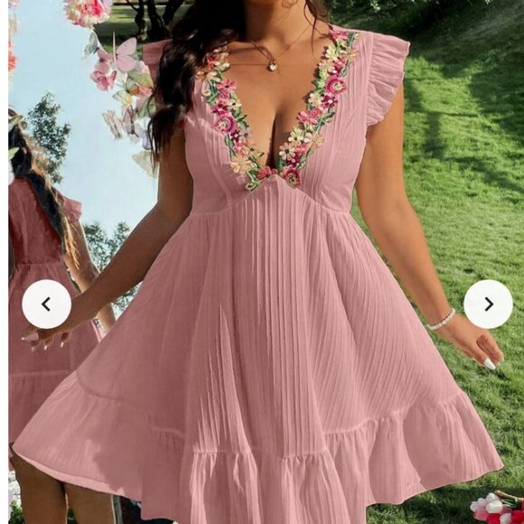 NEW SHEIN Plus 2XL V-Neck Embroidered Trim Textured Holiday Summer Dress Plunge - Picture 7 of 9